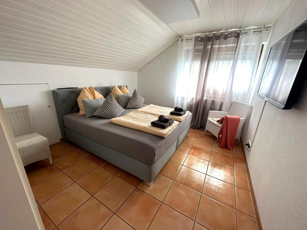 Ferienwohnung mit Seeblick und Dachterrasse in Überlingen Exterior foto