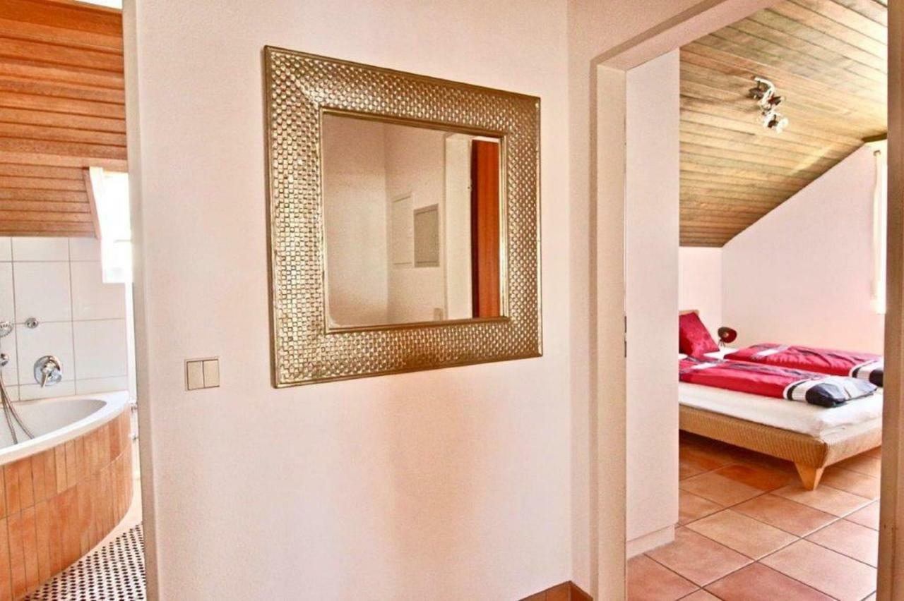 Ferienwohnung mit Seeblick und Dachterrasse in Überlingen Exterior foto